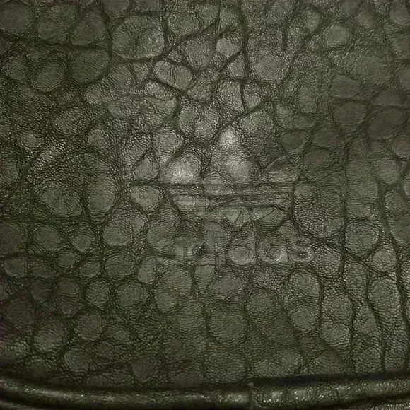 Adidas black animal print mini backpack with 2 zipper pockets - Picture 2 of 7